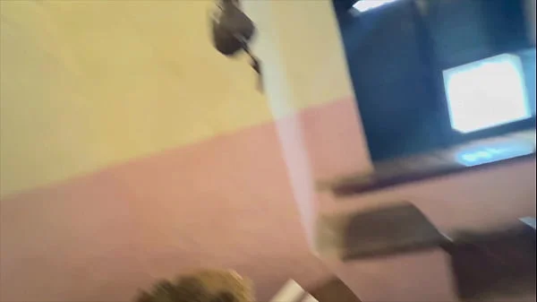 Esto no era un viaje universitario, en qué momento me desnudé!!