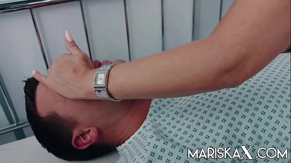 MARISKAX Dacada gets all of her holes stuffed