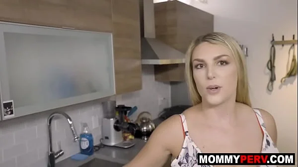 Omg my stepmom watches old & young porn!