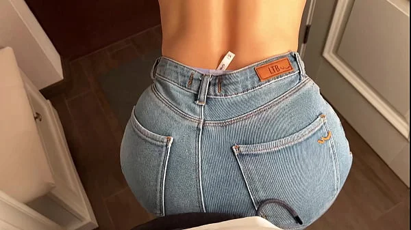 Anal. Beautiful white girl gets horny because of a dick in the ass